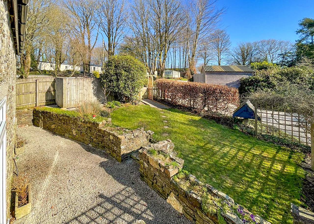 Woodovis Cottage in Gulworthy, Tamar Valley Donkey Park