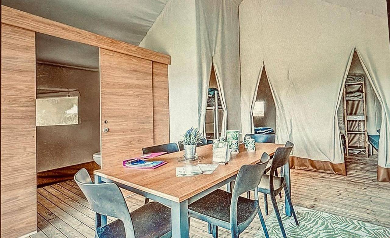 Glamping eco lodges in Moncarapacho, Parque Natural da Ria Formosa