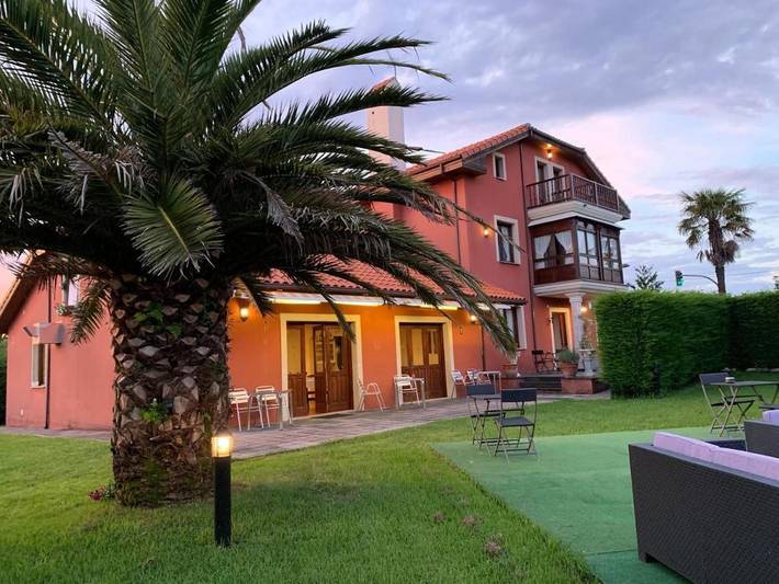 Casa de huéspuedes para 2 personas, con vistas y jardín en Cantabria