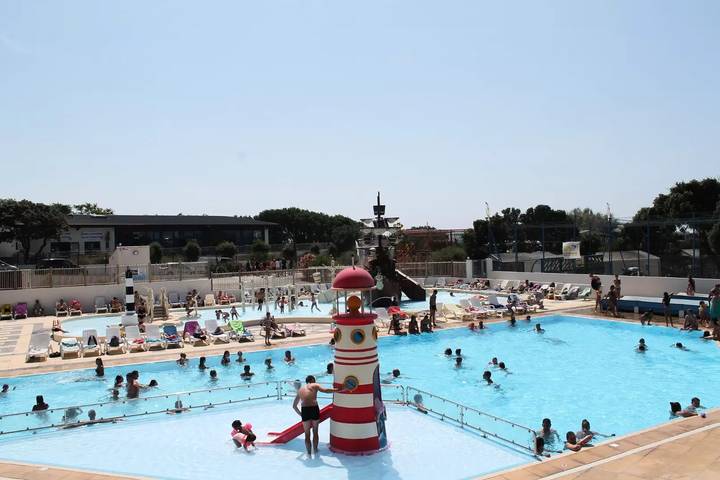 Camping für 4 Personen, mit Pool und Sauna auf Île d'Oléron - 4