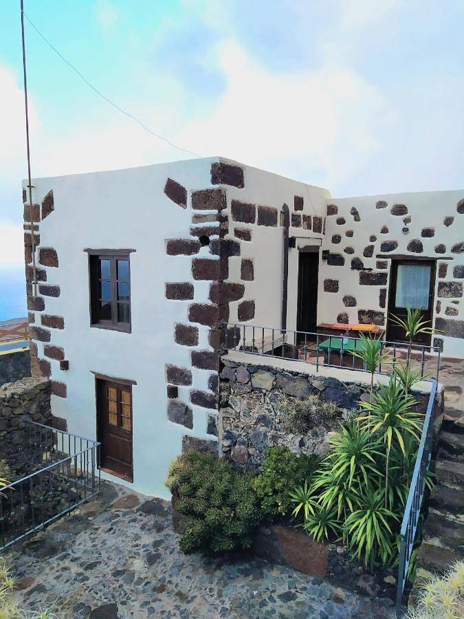 Casa rural para 5 personas, con vistas y jardín, Se admiten mascotas en El Hierro - 3