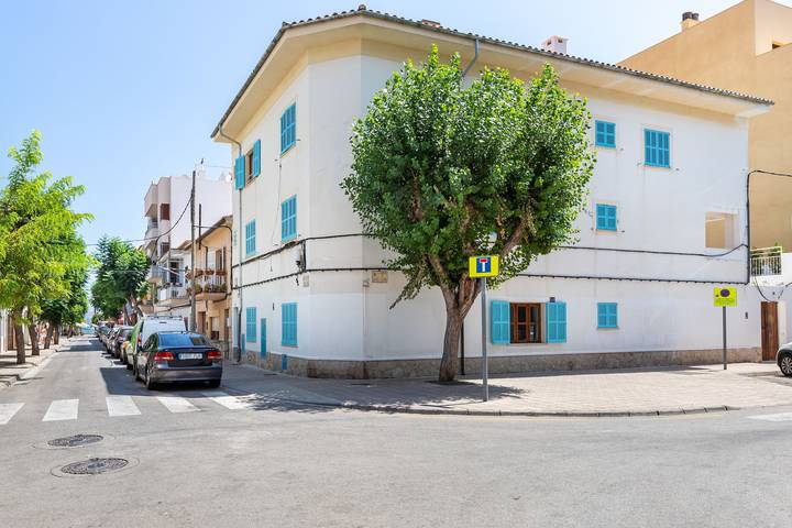 Apartamento para 22 personas, con Balcón y Jardín en Puerto de Pollensa