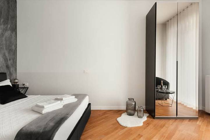 Entire apartment, Deluxe Central Apartment in Bergamo, Bergamo Province