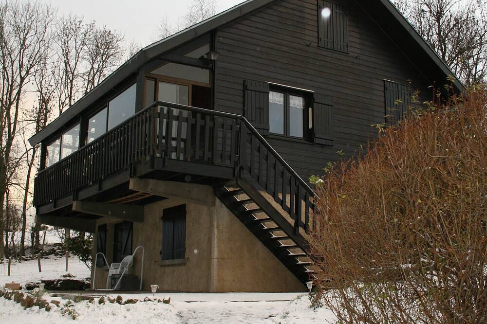 Aydat Bergvulkaanpark in chalet in Aydat, Regionaal natuurpark van de vulkanen van de Auvergne