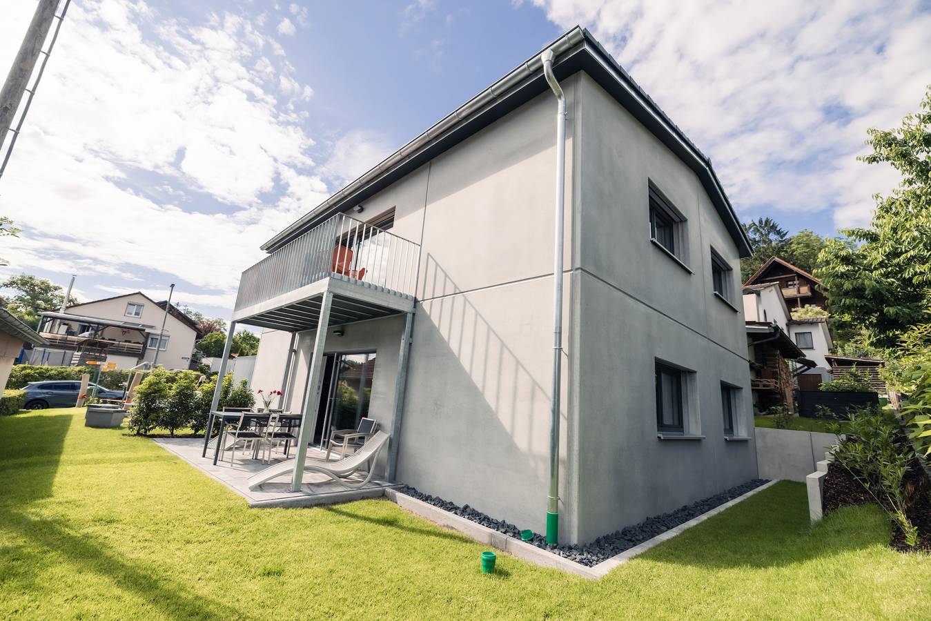 Ganze Wohnung, Ferienwohnung Alpenblick 75qm" mit Gemeinschaftsgarten, Balkon und Wlan in Owingen, Bodenseekreis