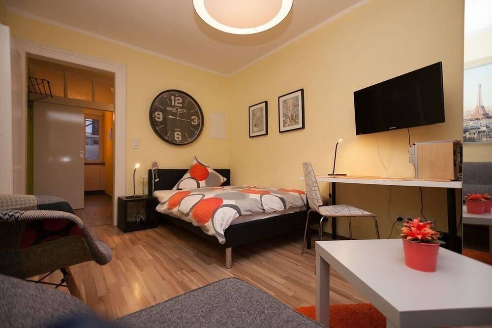 Entire apartment, Ferienwohnung\/App. für 2 Gäste mit 30m² in Solingen in Solingen, Bergisch region