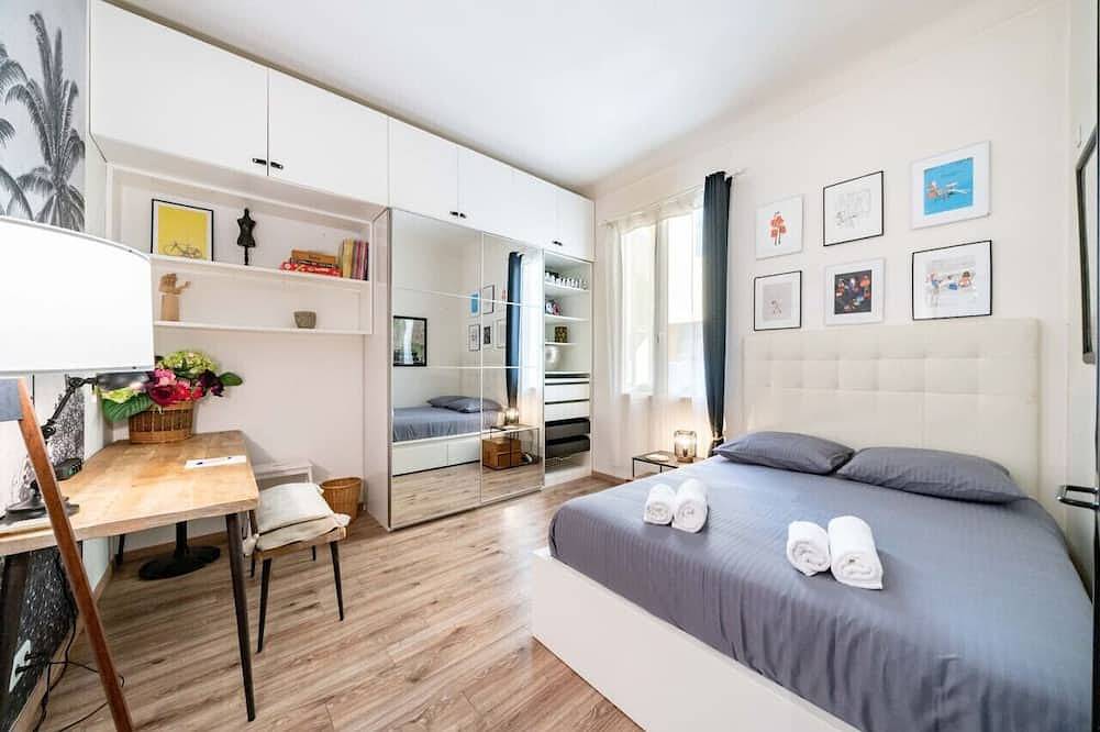 Entire apartment, Monte Carlo border, Center See View in Beausoleil, Nice region