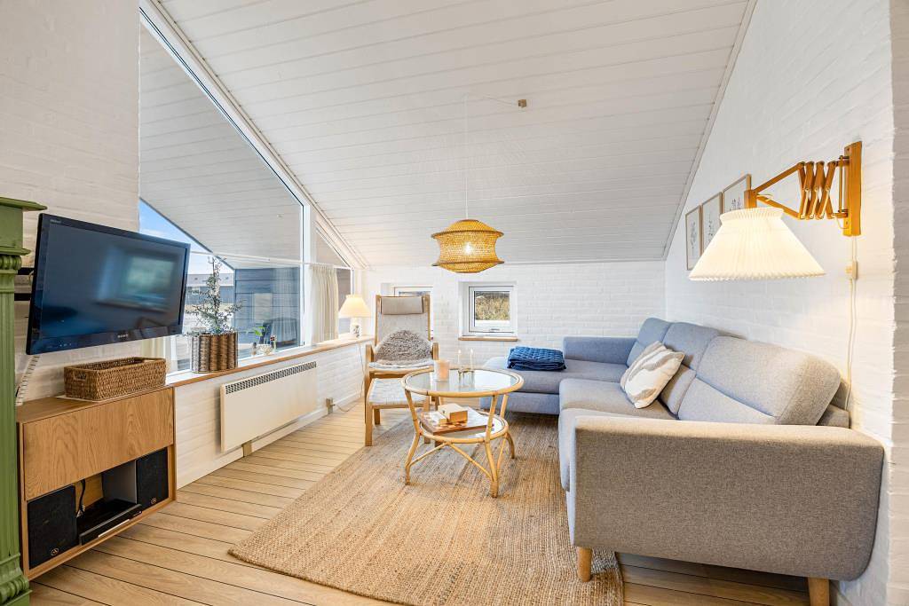 Ferienhaus mit geschlossener Terrasse in strandnaher Lage in Ringkøbing, Holmsland Klit