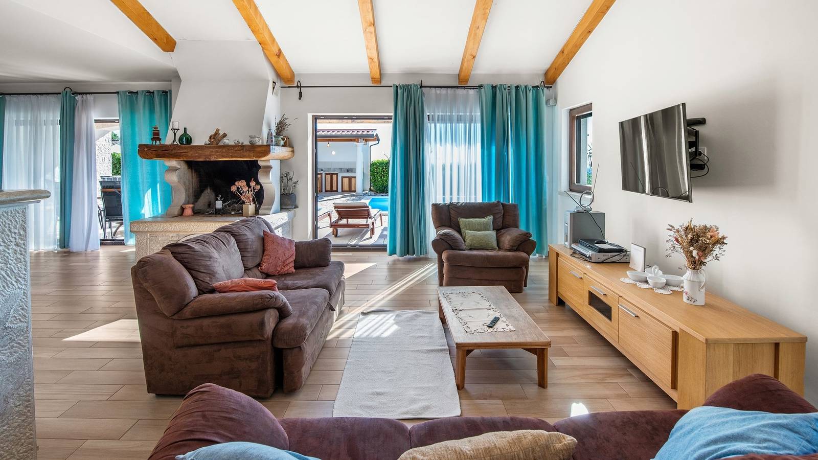 Wunderschöne Villa Nira mit Swimmingpool in Općina Višnjan, Zentralistrien