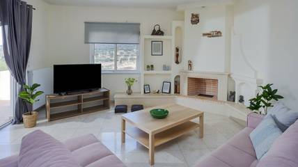 Villa voor 8 Personen in Iraklio-Heraklion en omgeving, Afbeelding 3