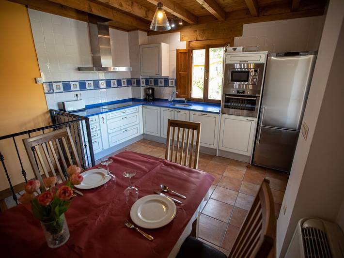 Casa rural para 8 personas, con jardín y terraza, Familias con niños en Provincia de Burgos - 4