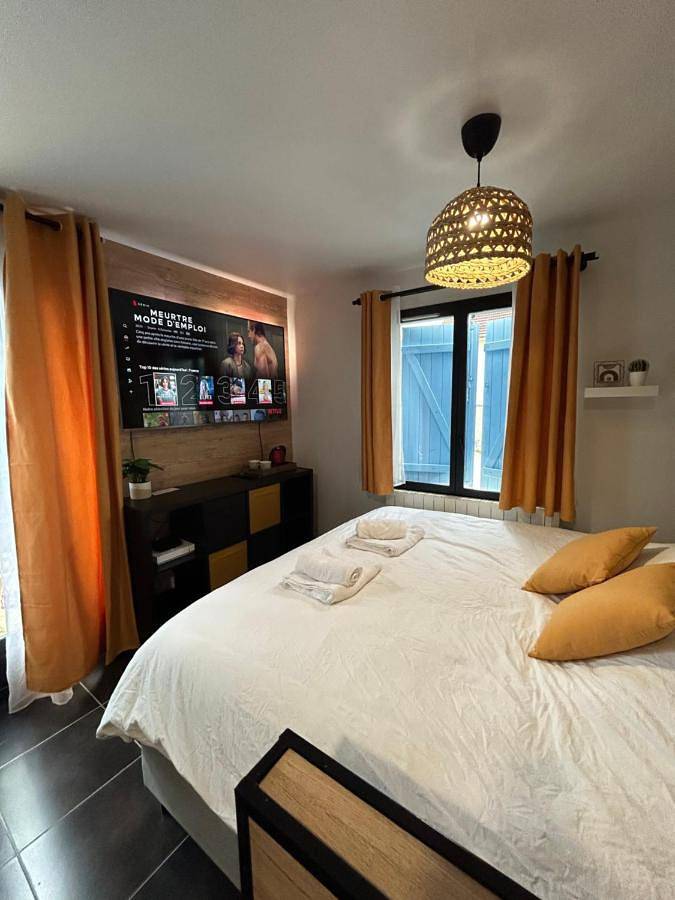 Gîte pour 2 personnes, avec jacuzzi et terrasse à Mantes-la-Jolie - 4