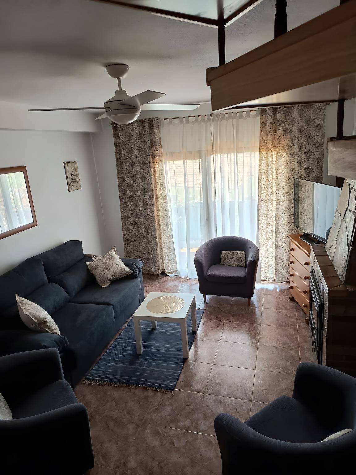 Maison de vacances 'Vivienda Turística El Laurel' avec vue montagne, terrasse privée et Wi-Fi in Valdemanco, Communaute de Madrid
