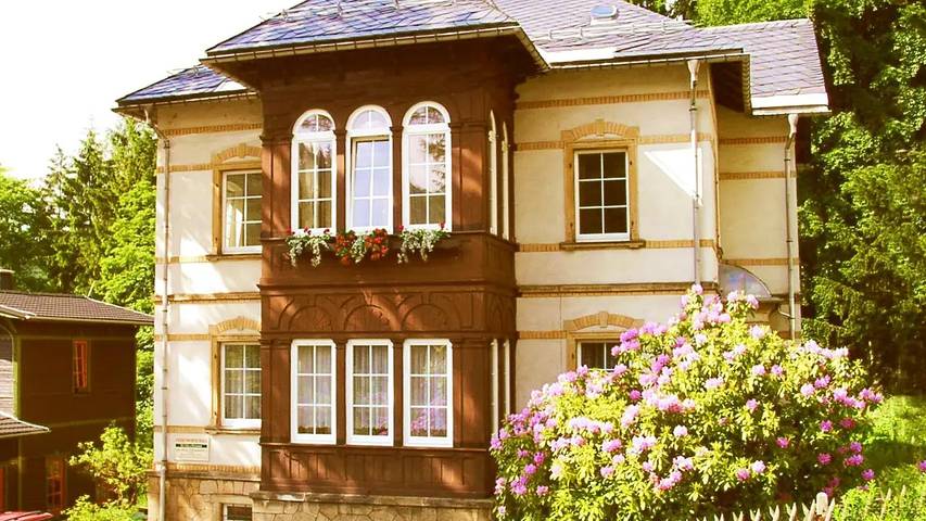Ferienwohnung für 4 Personen, mit Garten und Pool in Altenberg