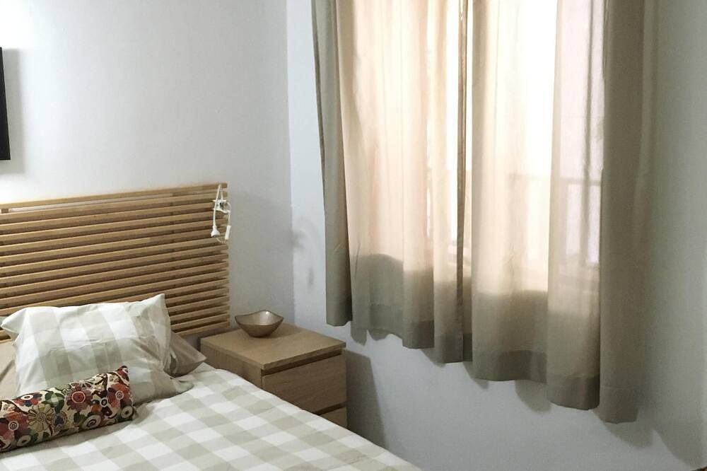 Entire apartment, Holiday Apartment, Beautiful one bedroom apartment, near to all amenities in Puerto del Carmen, Tías
