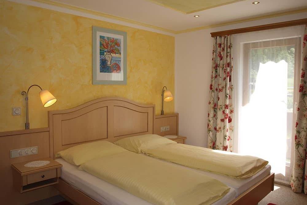 Doppelzimmer Klassik + - Burgblick, Hotel-Restaurant in Dorfgastein, Ski Amadé