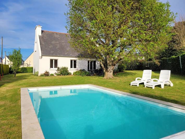 Ferienhaus für 6 Personen, mit Terrasse und Garten sowie Pool in Erquy