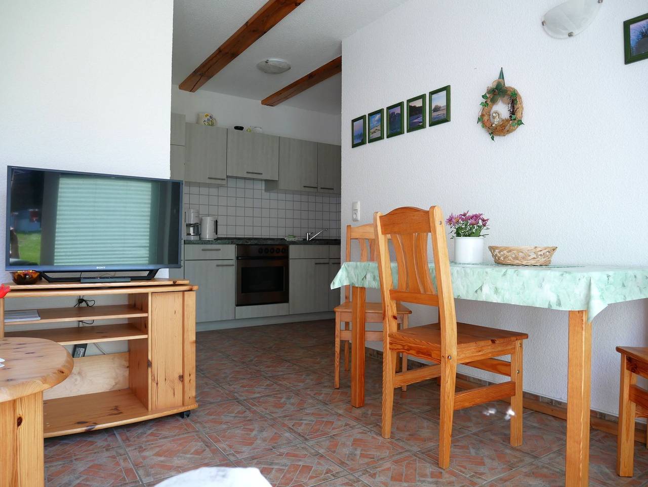 Ganze Ferienwohnung, Schwalbenhof Görke, ruhige Lage, Balkon o. Terrasse in Dargen, Usedom