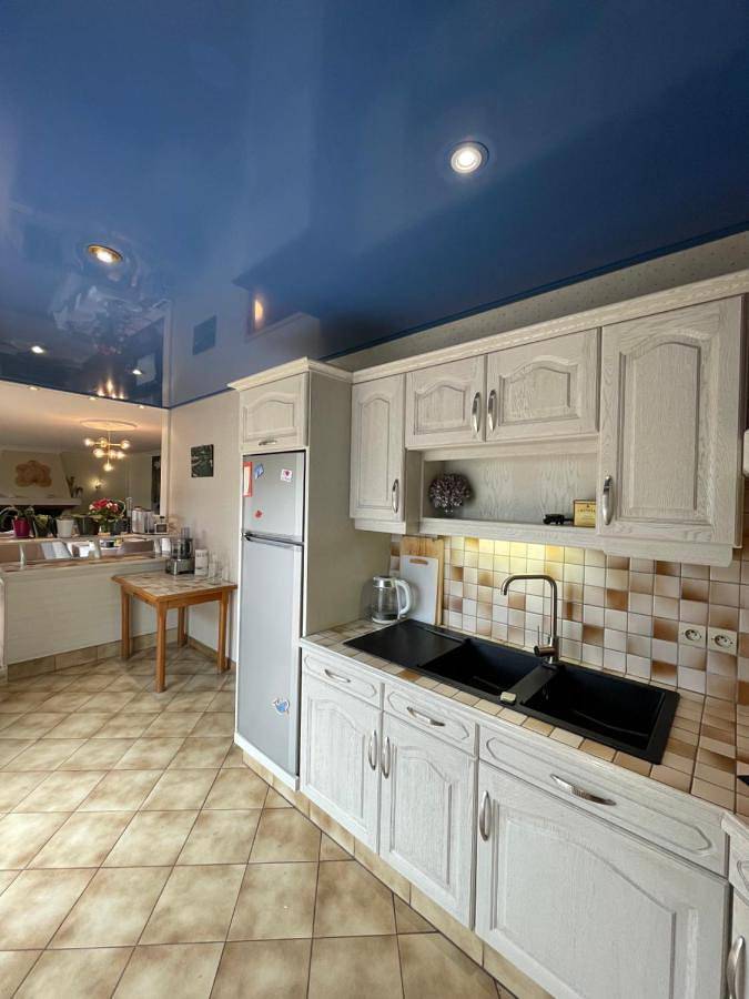 Location de vacances pour 8 personnes, avec vue et jardin à Changé (Mayenne) - 3