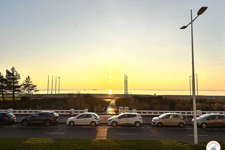 Ganze Wohnung, Ferienwohnung für 4 Personen mit Terrasse in Saint-Martin-du-Littoral, Le Havre und Umgebung