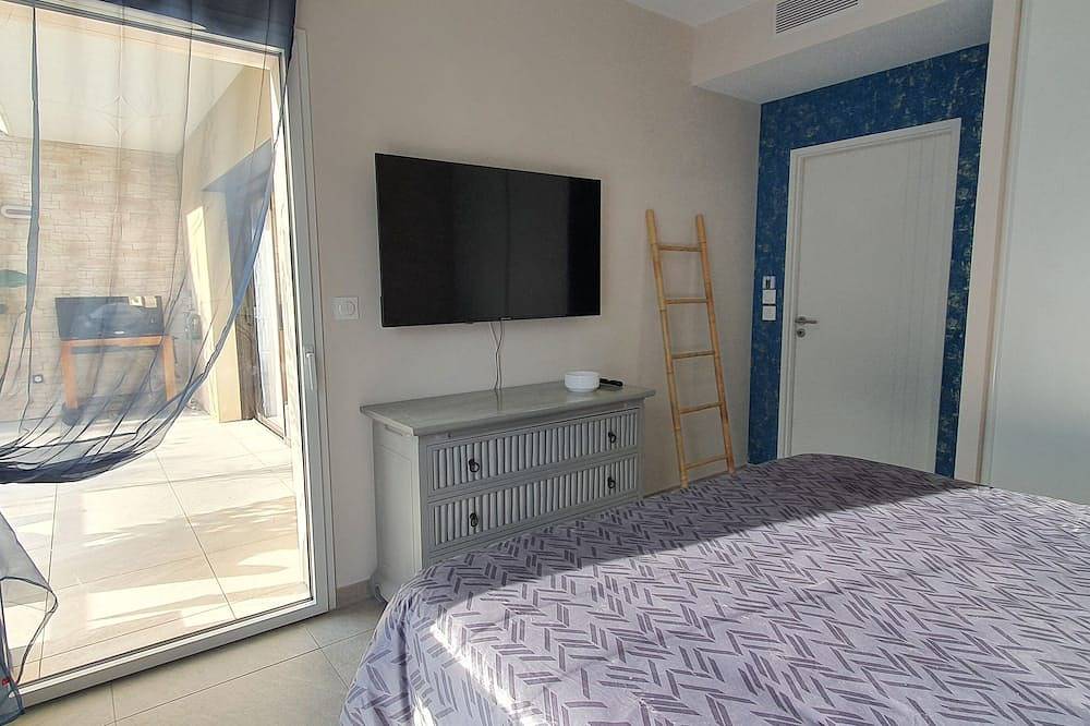 Appartement entier, Bel Appartement Avec Terrasse Dans Residence Recente De Standing in Saint-Mandrier-sur-Mer, Côte méditerranéenne (France)