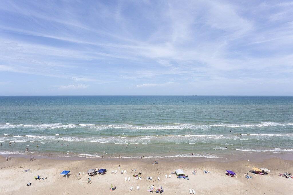 Ganze Wohnung, Inverness 1101 - Beautiful furnishings;Beach view;3rd-floor pool in South Padre Island, Laguna Madre