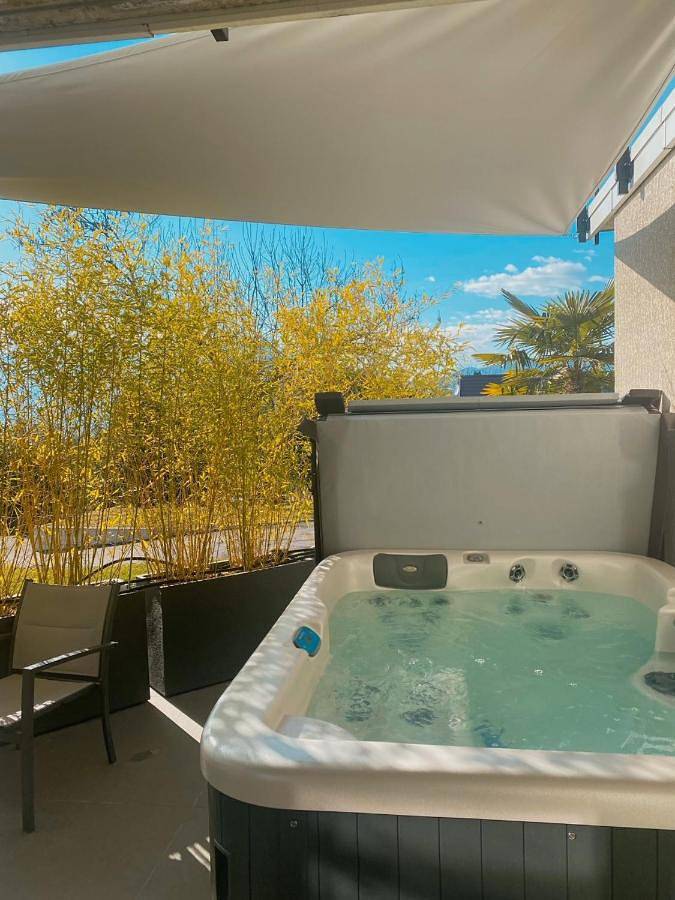 Gîte pour 2 personnes, avec jardin et vue à Grésy-sur-Aix - 4