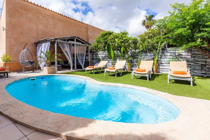 Finca mit Hund für 9 Personen, mit Whirlpool und Garten in Capdepera - 2