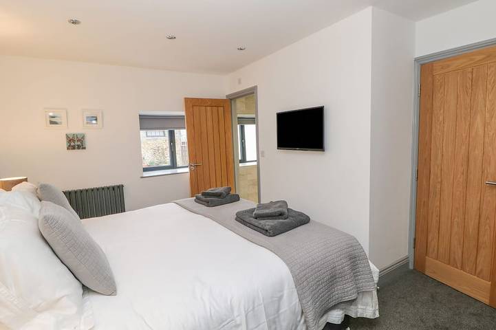 The Hay Barn, pet friendly, with open fire in Murton, County Durham in Sunderland