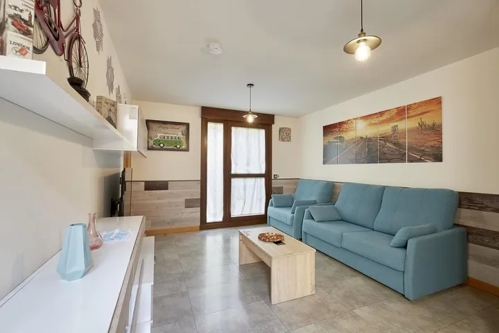 Apartamento de vacaciones para 4 personas, con balcón y piscina - 1