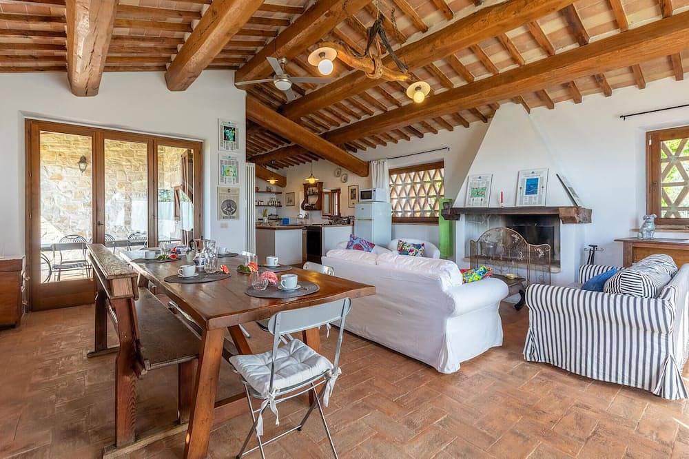 Luxuriöses Haus in Petroro Todi Pg in Todi, Perugia Provinz