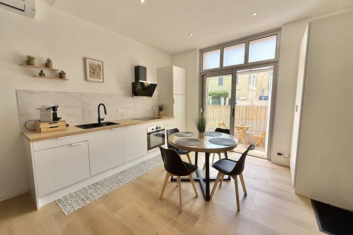 Studio pour 2 personnes, avec terrasse