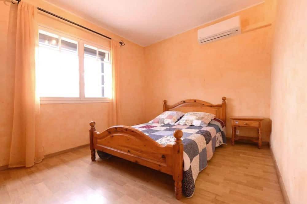 Nice home in Vézénobres in Vézénobres, Región de Alès