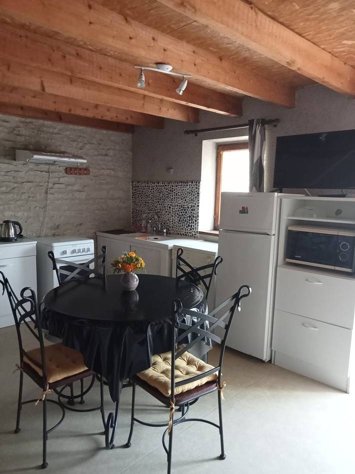 Gîte pour 2 personnes, avec jardin, animaux acceptés dans Fontenay-le-Comte - 4