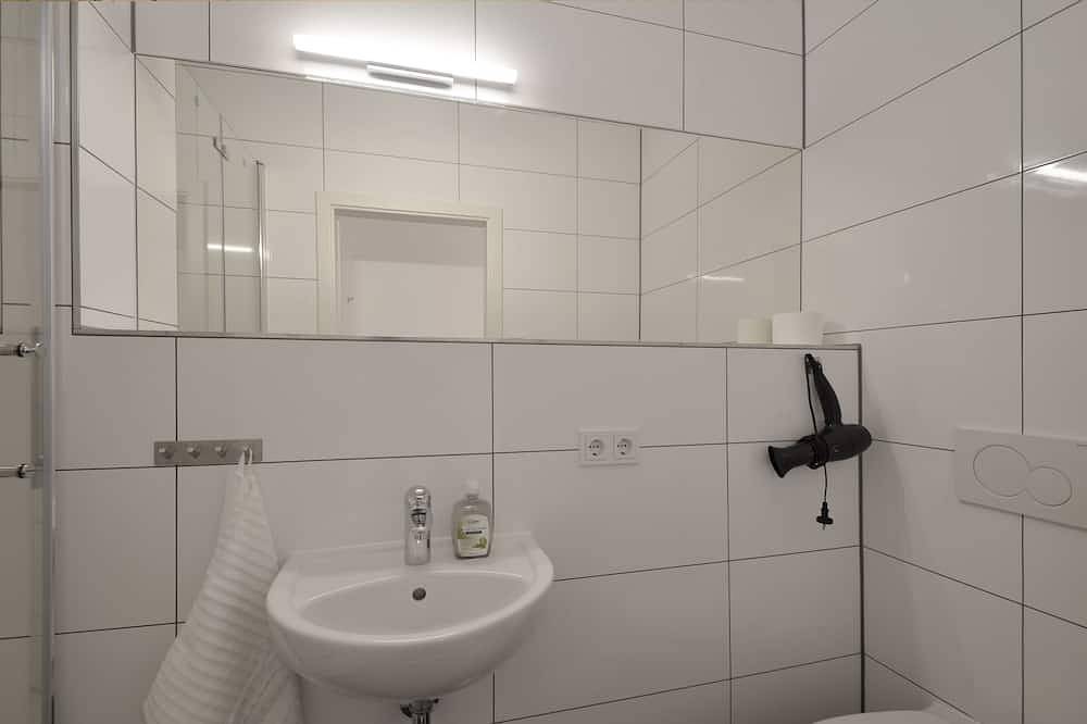 Entire apartment, 3 Bathroom - Rhapsody In Roof - Penthouse in Munich Sendling, Munich