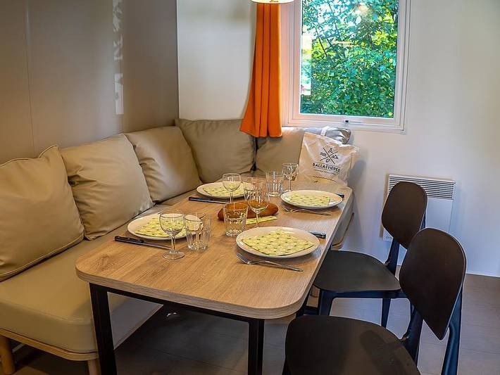 Camping Les Ballastières - Vosges du Sud - Mobilhome 4 personnes - Confort - 2 chambres in Champagney, Parc naturel régional des Ballons des Vosges