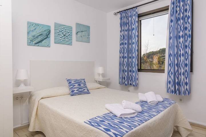 Ferienhaus für 8 Personen, mit Terrasse in Sant Elm - 4