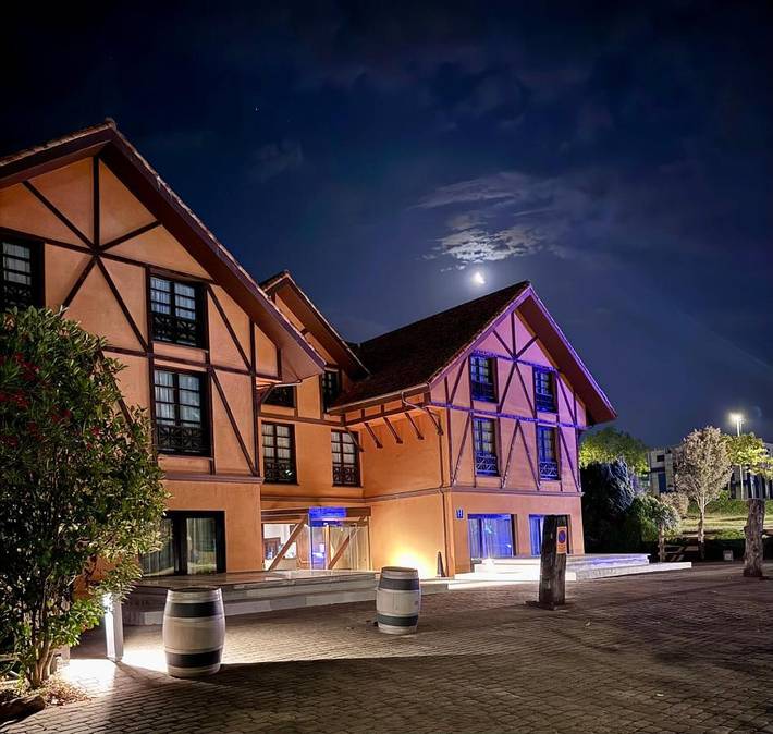 Hotel para 1 personas - 1