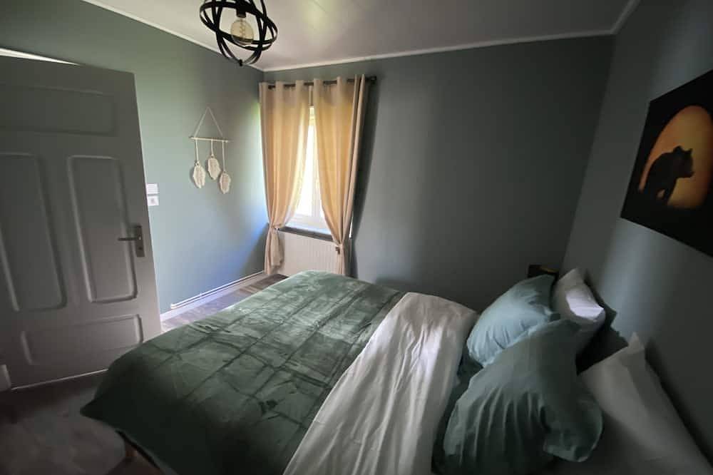 Maison au Calme. Idéale Pour les Familles Jusqu'à 6 Personnes in Baerenthal, Saargemünd