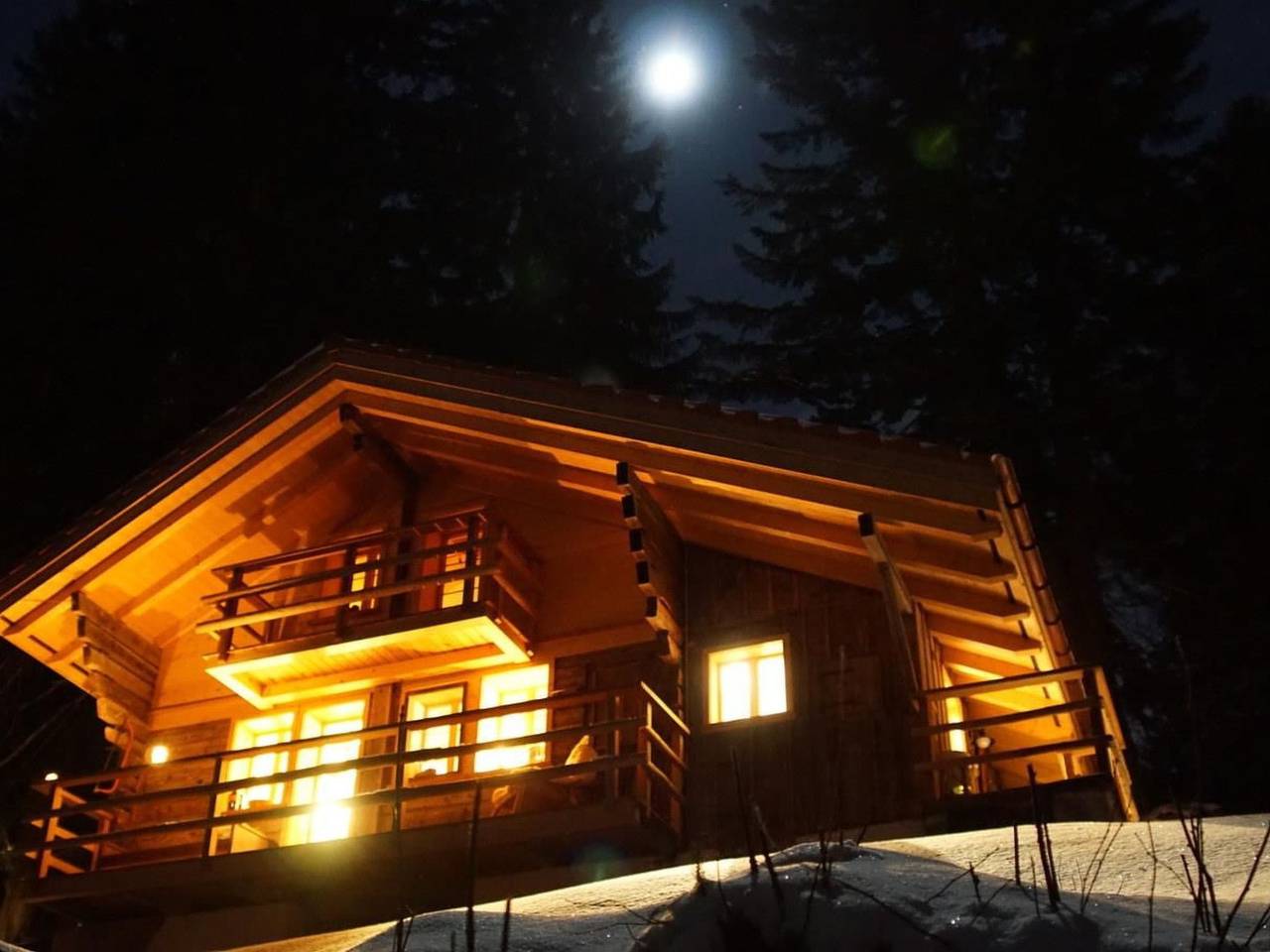 Wollhaus Oberzwirgi in Schattenhalb, Berner Oberland