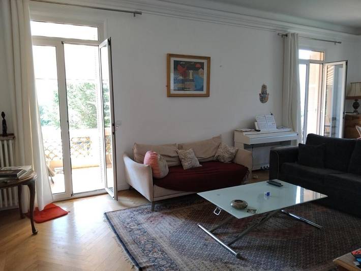 Location de vacances pour 8 personnes, avec jardin ainsi que piscine et vue à Colomars - 2