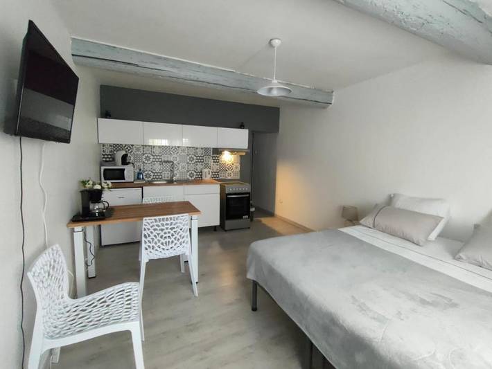 Location de vacances pour 2 personnes, avec Vue à Saint-Laurent-d'Aigouze