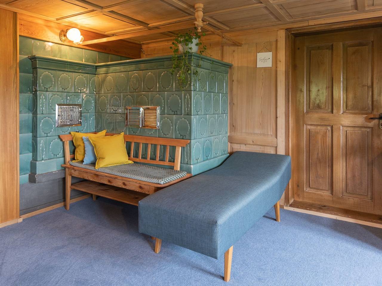 Ganze Wohnung, Liebevoll sanierte Wohnung in einem alten Bregenzerwälderhaus in Schwarzenberg, Bodensee-Vorarlberg