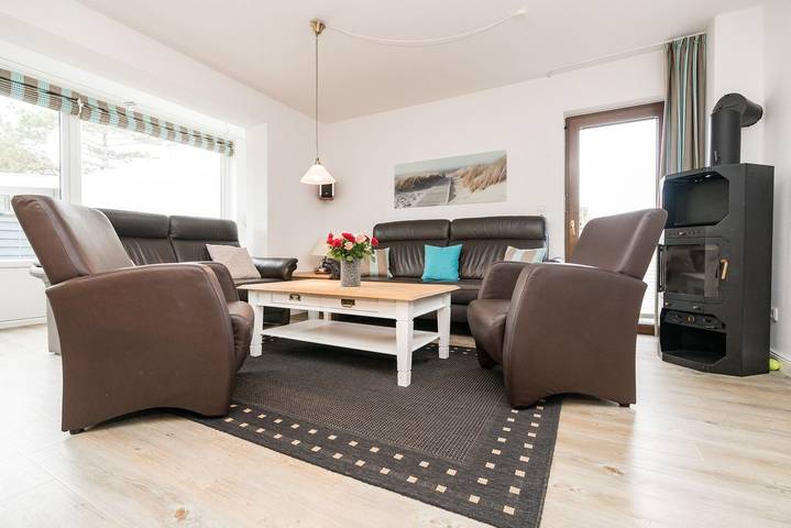 Ferienhaus für 6 Personen, mit Terrasse und Garten in Westerland