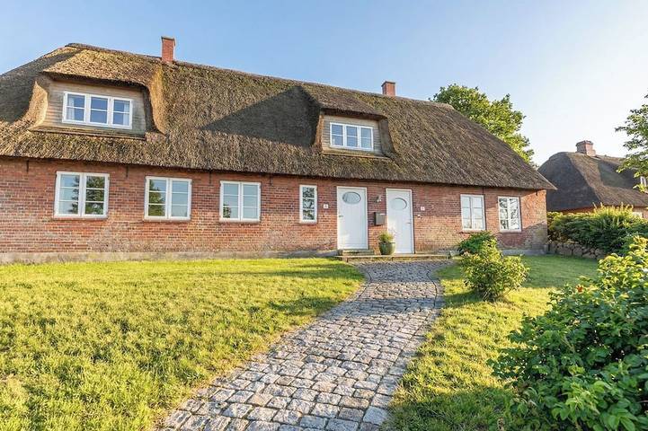 Ferienhaus für 6 Personen, mit Terrasse und Sauna sowie Garten, mit Haustier - 1