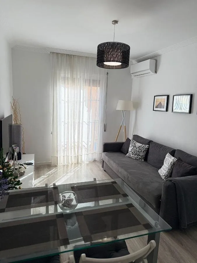 Apartamento de vacaciones para 6 personas, con balcón y vistas - 1