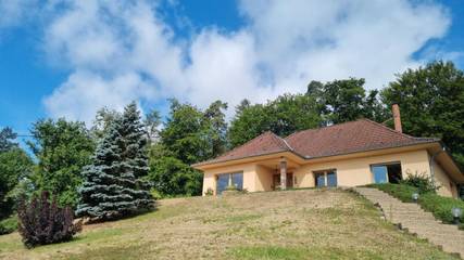 Gîte pour 8 personnes, avec jardin et vue à Wingen-sur-Moder