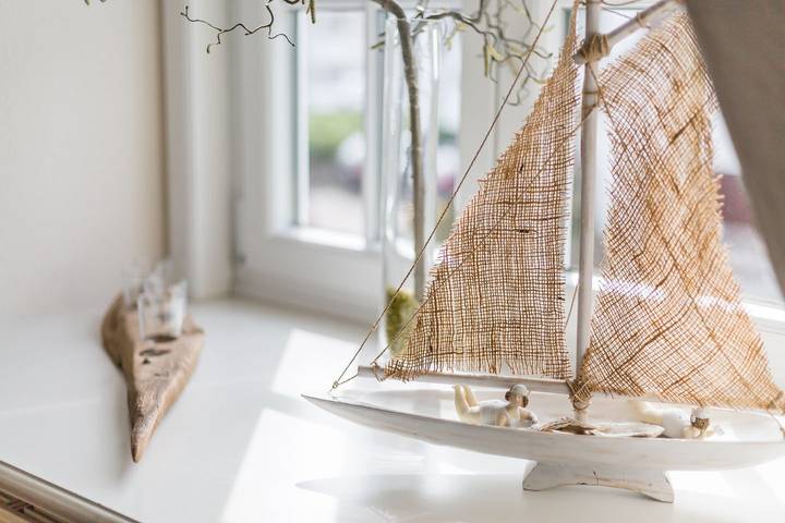Ganze Wohnung, Unmittelbar am Strand gelegenes, sehr großzügiges 3-Raum-Appartement im Og&Dg. in Wenningstedt, Sylt