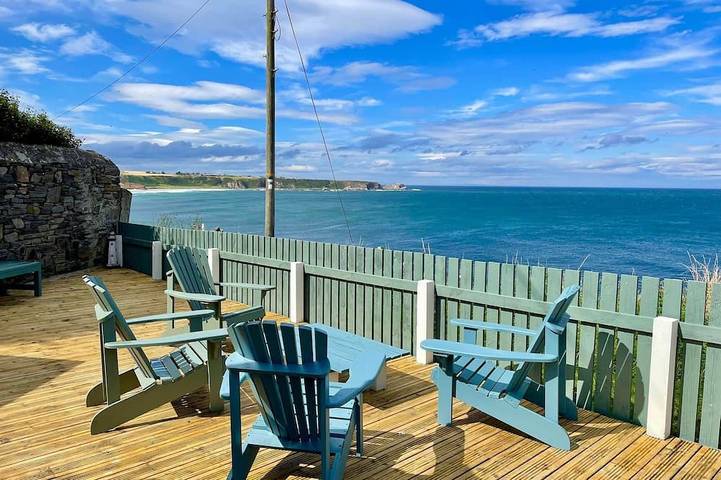 Holiday rental for 6 people, with balcony, with pets in Cullen