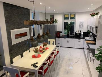 Ferienwohnung für 13 Personen, mit Whirlpool und Terrasse, mit Haustier in Bad Elster